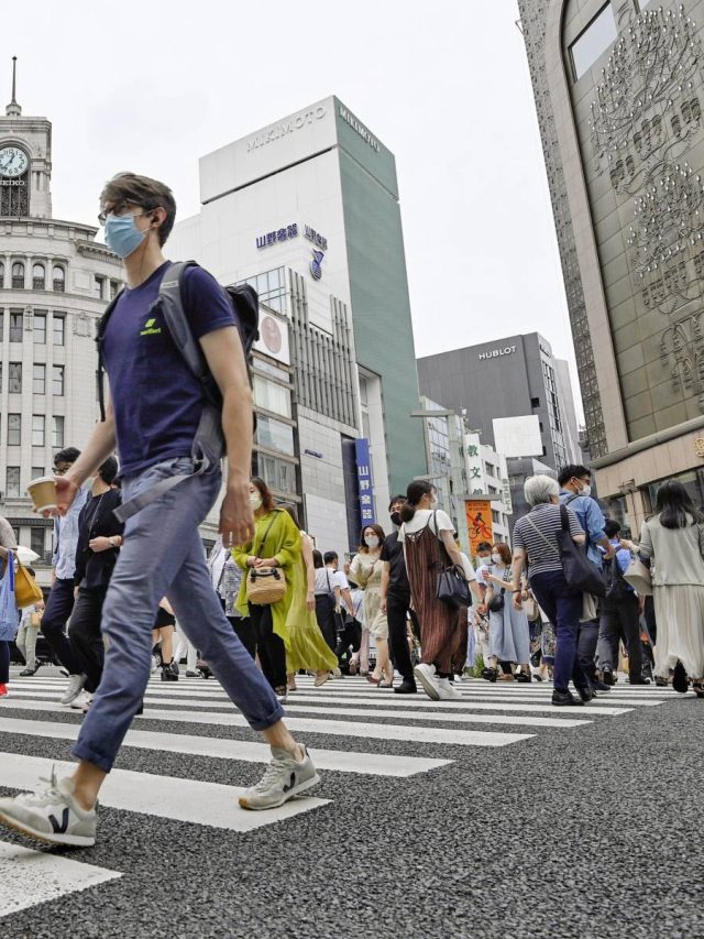 Japan’s population falls while foreign residents rise to record